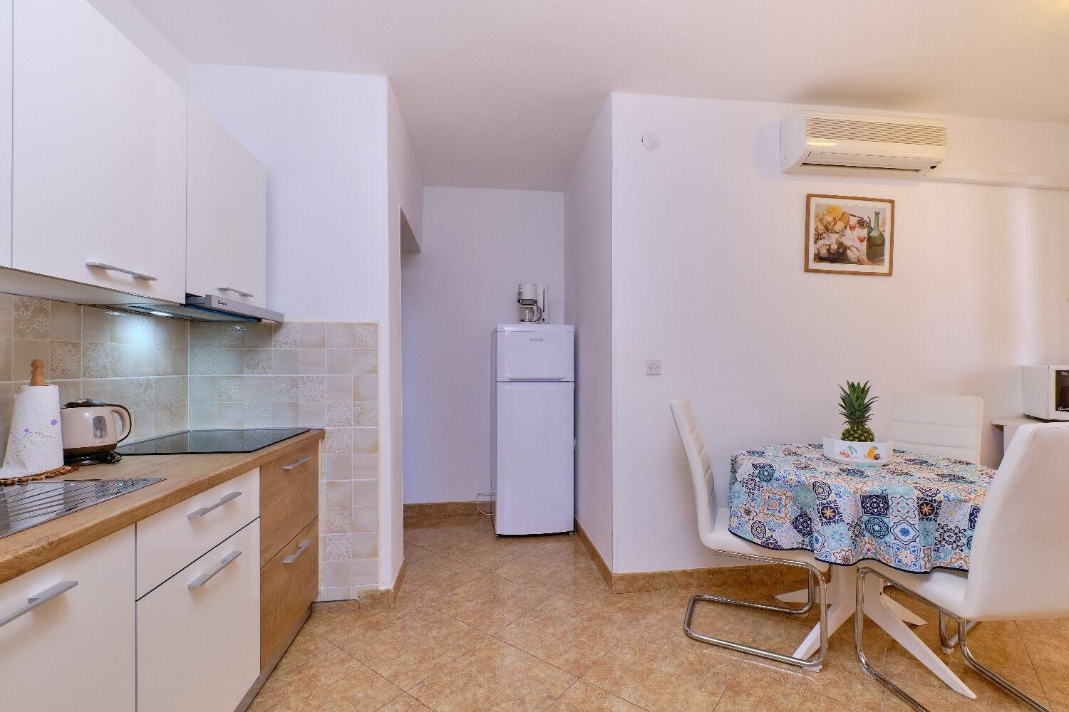 Apartments Nada - 150 M From Sea Mali Lošinj Exterior foto